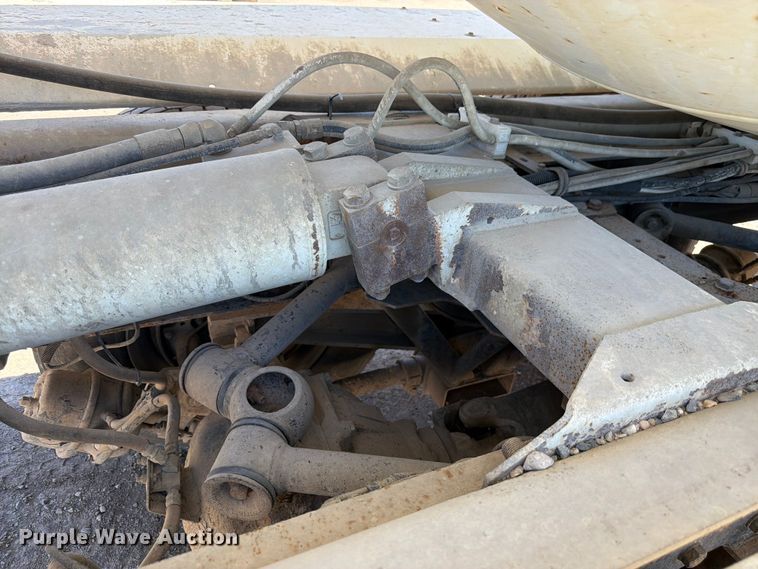 image for item EW2115 2006 Kenworth ready mix truck