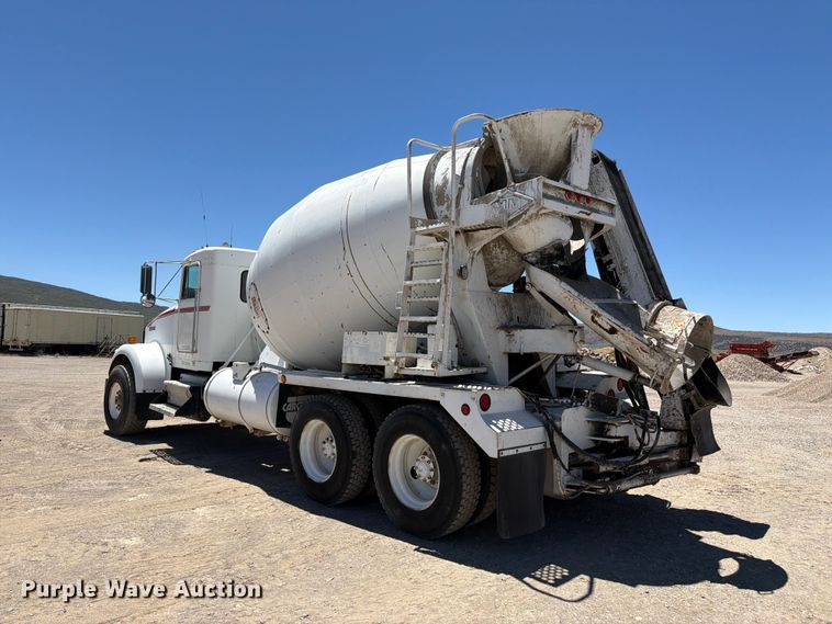 image for item EW2116 1990 Kenworth ready mix truck