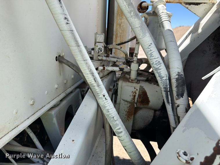 image for item EW2116 1990 Kenworth ready mix truck