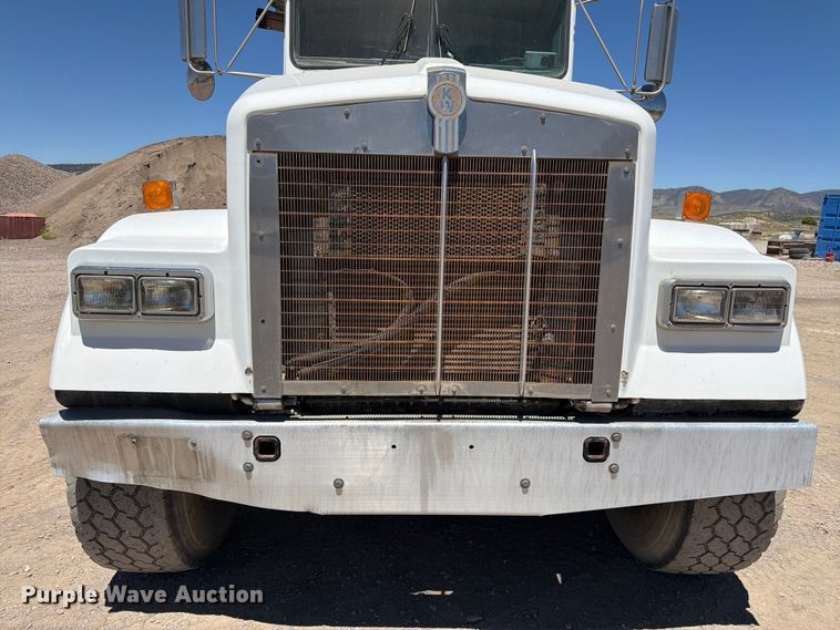 image for item EW2116 1990 Kenworth ready mix truck