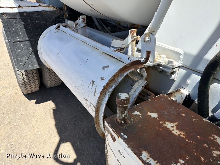 image for item EW2116 1990 Kenworth ready mix truck
