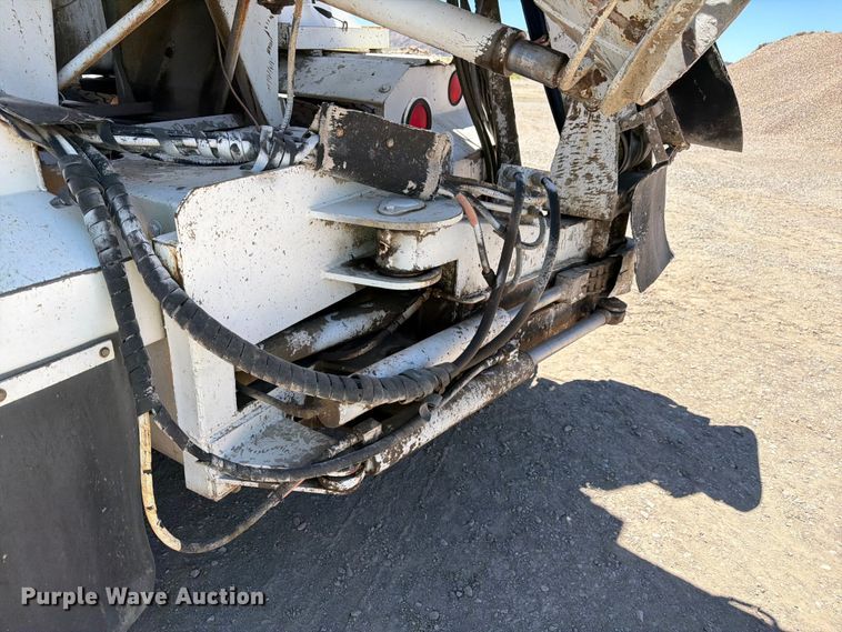 image for item EW2116 1990 Kenworth ready mix truck