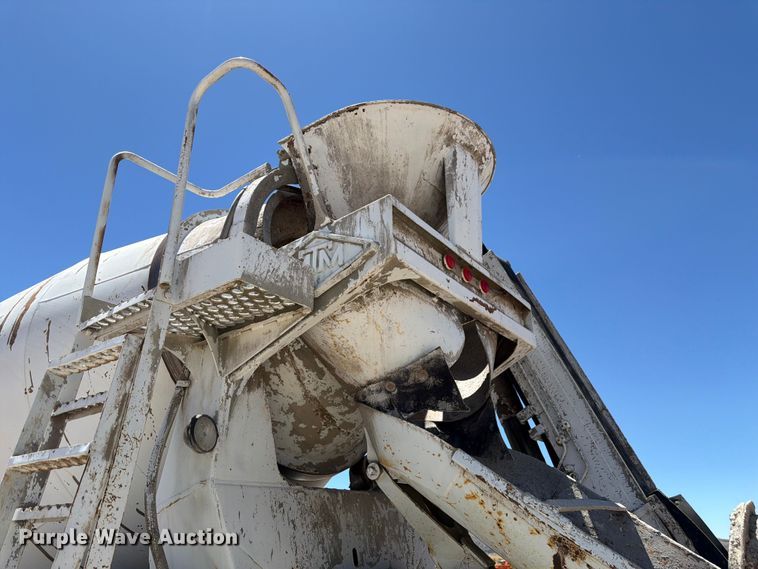 image for item EW2116 1990 Kenworth ready mix truck
