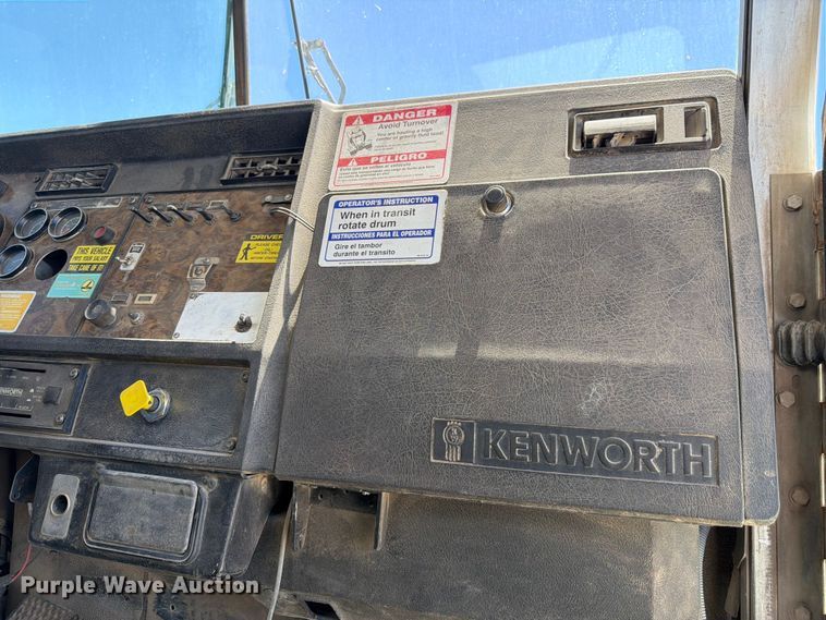 image for item EW2116 1990 Kenworth ready mix truck
