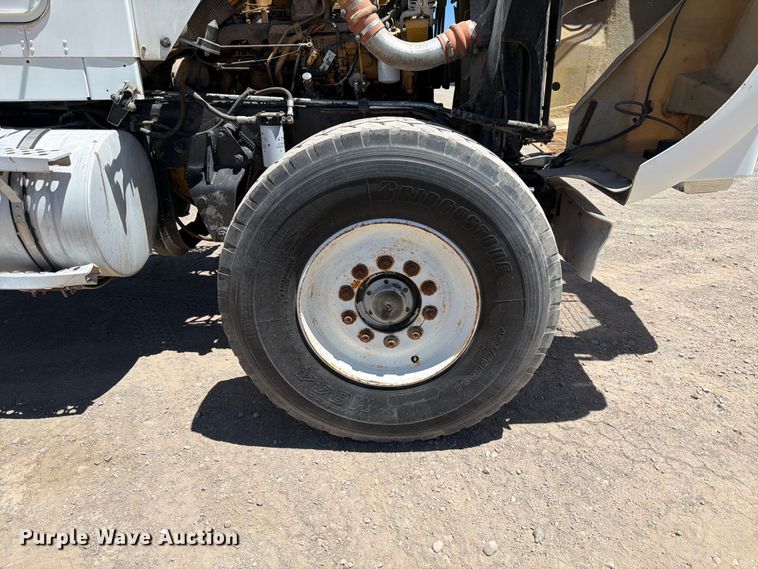 image for item EW2116 1990 Kenworth ready mix truck