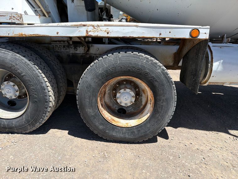 image for item EW2116 1990 Kenworth ready mix truck