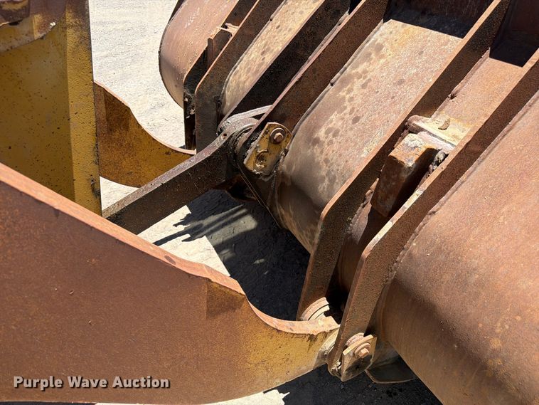 image for item EW2117 1988 Komatsu WA250-1 wheel loader