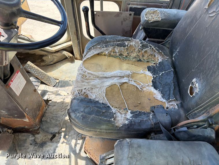 image for item EW2117 1988 Komatsu WA250-1 wheel loader