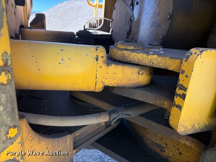 image for item EW2118 1998 Volvo L330C wheel loader