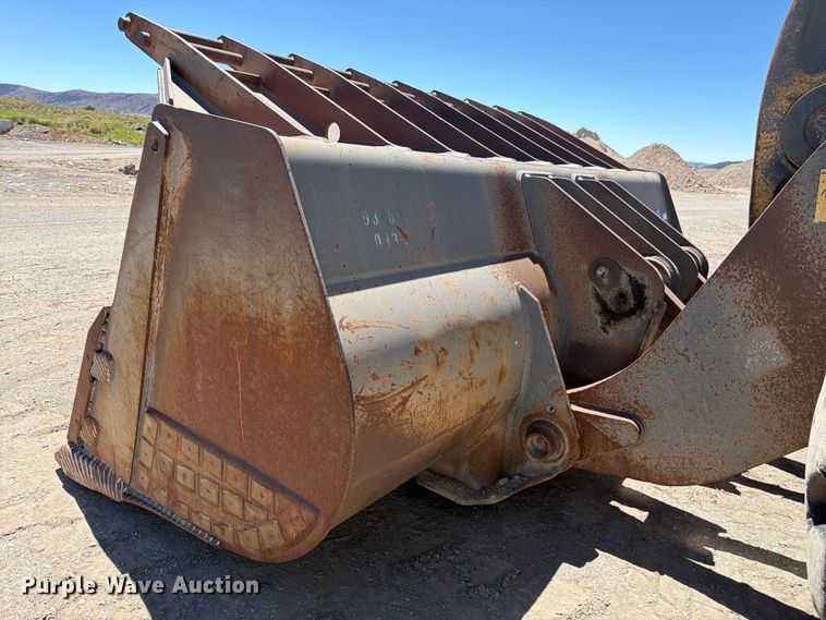 image for item EW2118 1998 Volvo L330C wheel loader