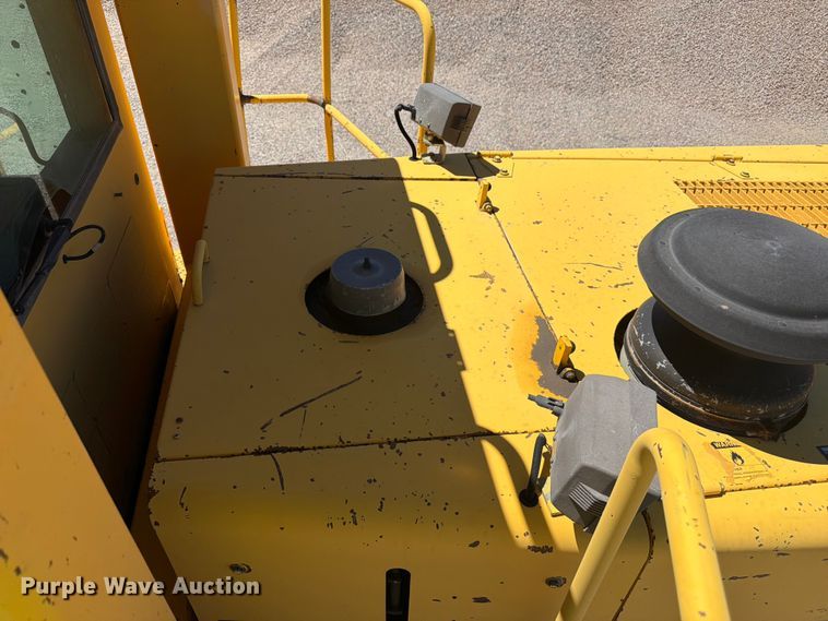 image for item EW2118 1998 Volvo L330C wheel loader