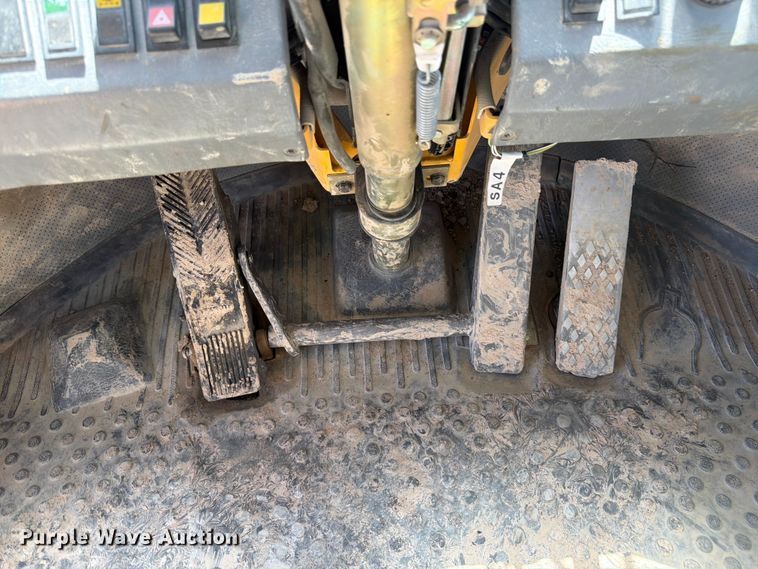 image for item EW2118 1998 Volvo L330C wheel loader