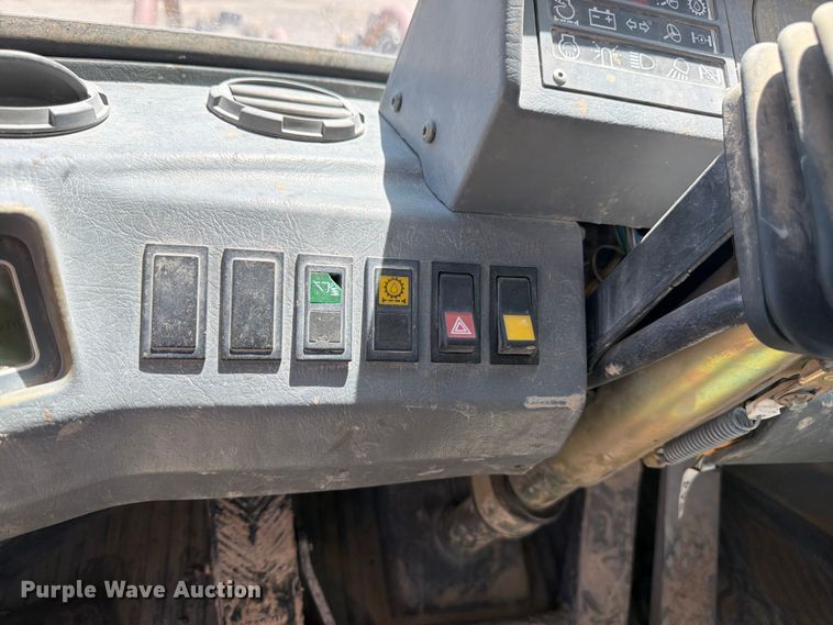 image for item EW2118 1998 Volvo L330C wheel loader