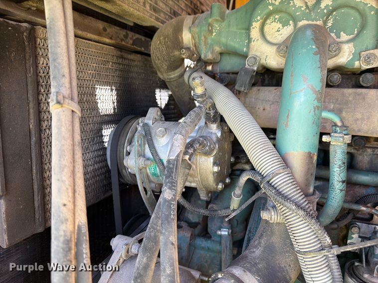 image for item EW2118 1998 Volvo L330C wheel loader