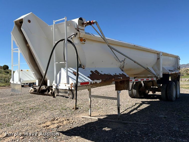 image for item EW2121 1999 Western end dump trailer