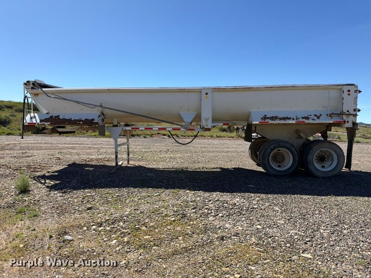 image for item EW2121 1999 Western end dump trailer