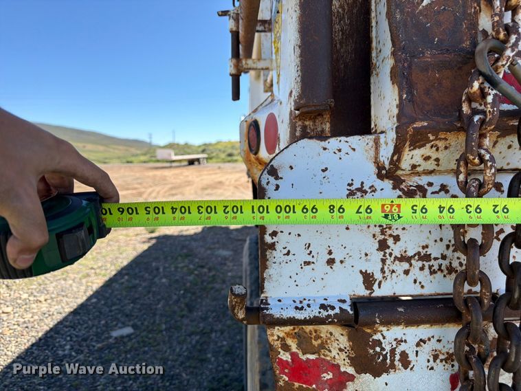 image for item EW2121 1999 Western end dump trailer
