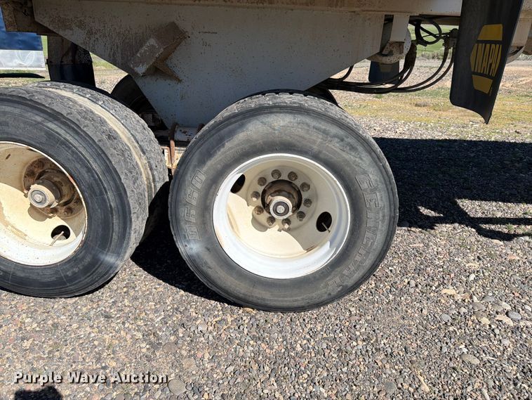 image for item EW2121 1999 Western end dump trailer