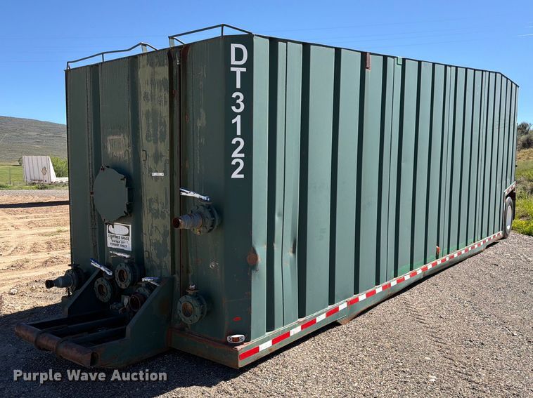 image for item EW2122 Frac tank trailer