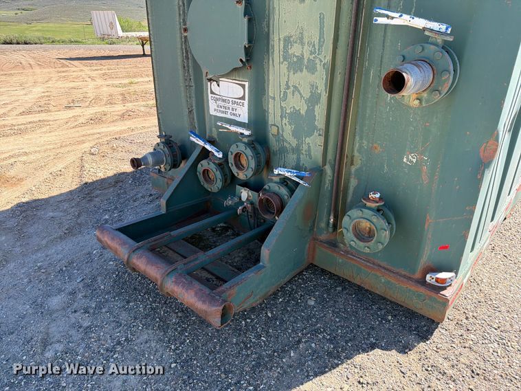 image for item EW2122 Frac tank trailer