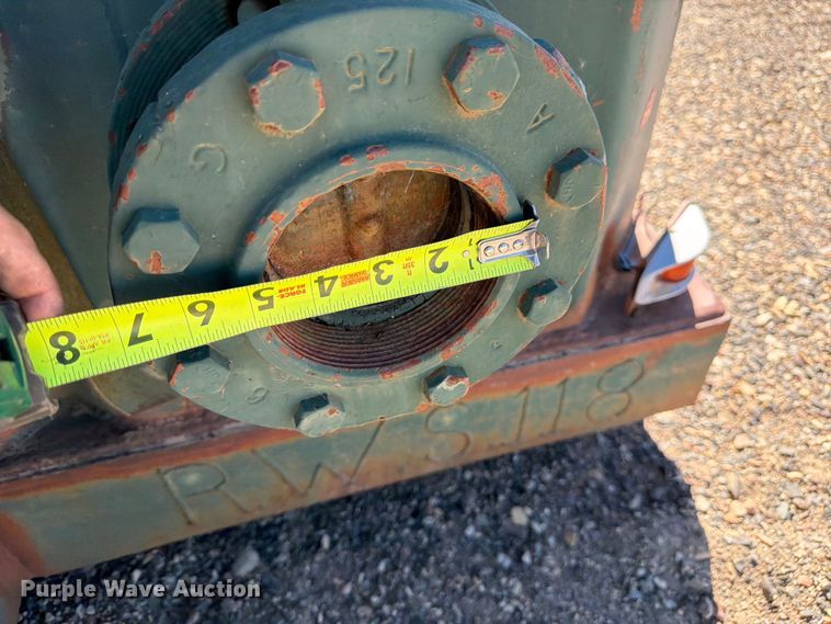 image for item EW2122 Frac tank trailer