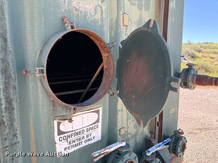 image for item EW2122 Frac tank trailer