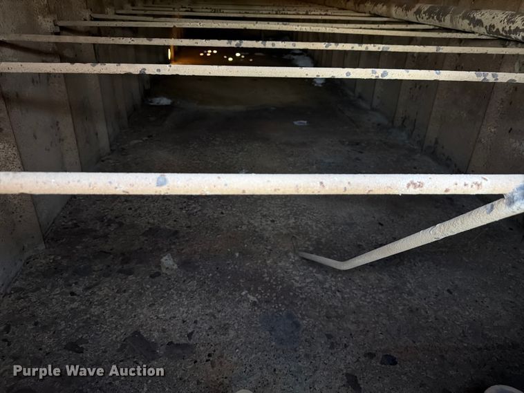 image for item EW2122 Frac tank trailer