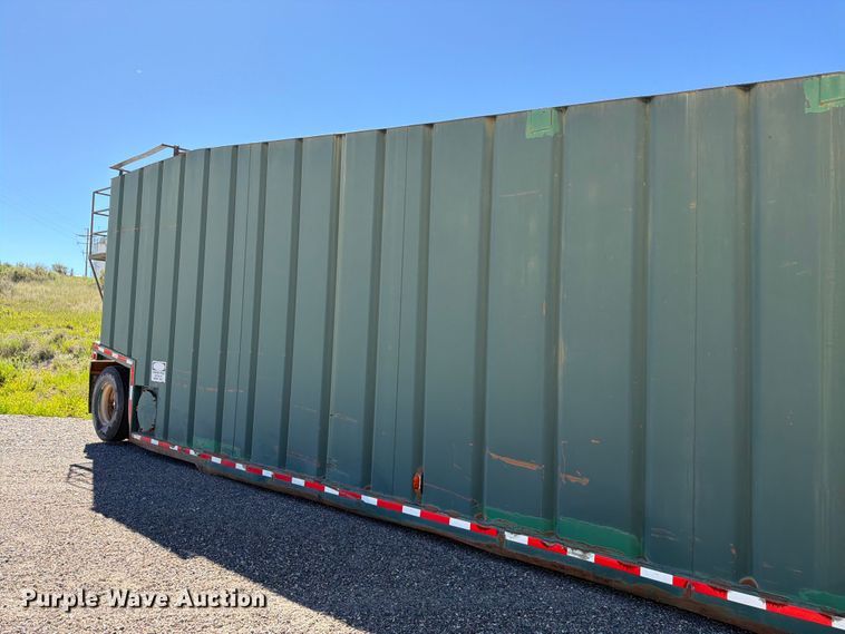 image for item EW2122 Frac tank trailer