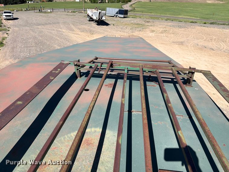 image for item EW2122 Frac tank trailer
