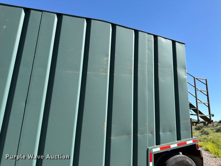 image for item EW2122 Frac tank trailer