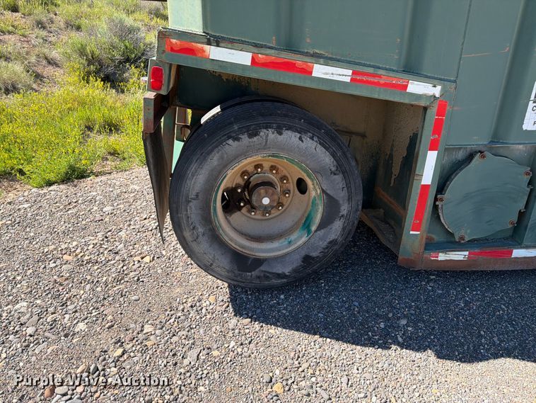 image for item EW2122 Frac tank trailer