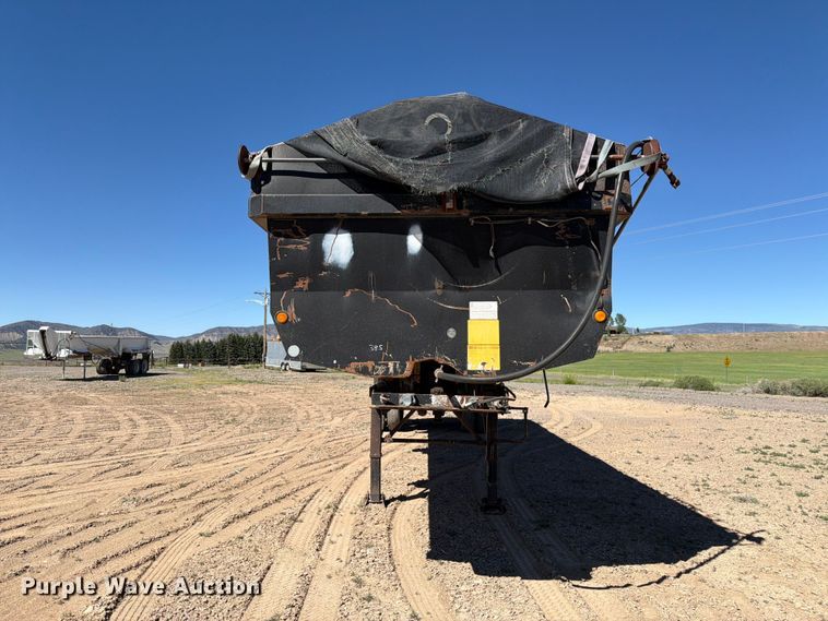 image for item EW2123 1996 Lufkin end dump trailer