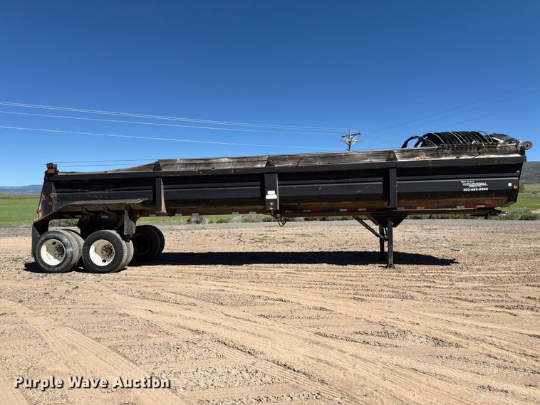 image for item EW2123 1996 Lufkin end dump trailer