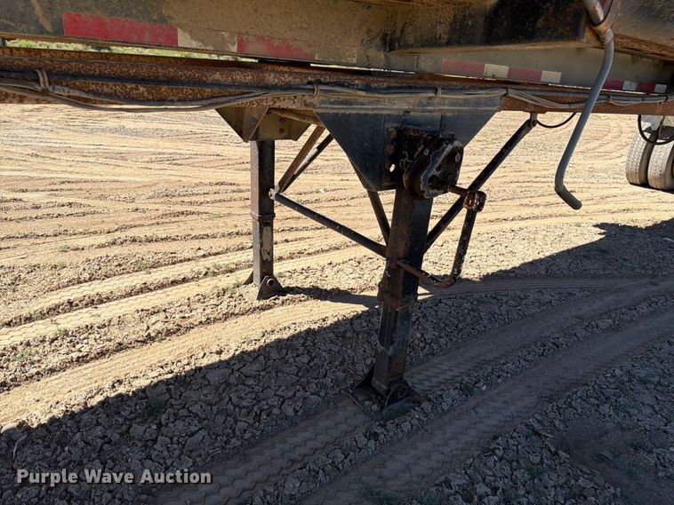 image for item EW2123 1996 Lufkin end dump trailer