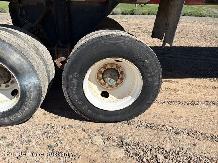 image for item EW2123 1996 Lufkin end dump trailer