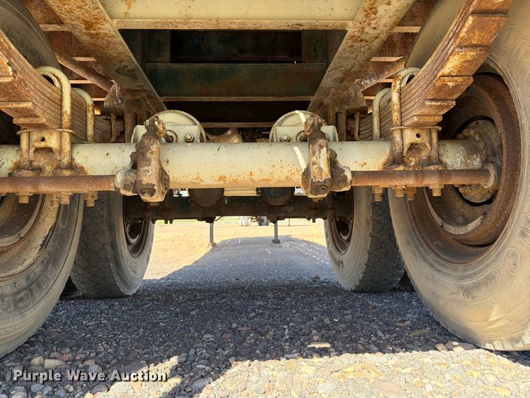 image for item EW2124 1963 Dorsey flatbed trailer