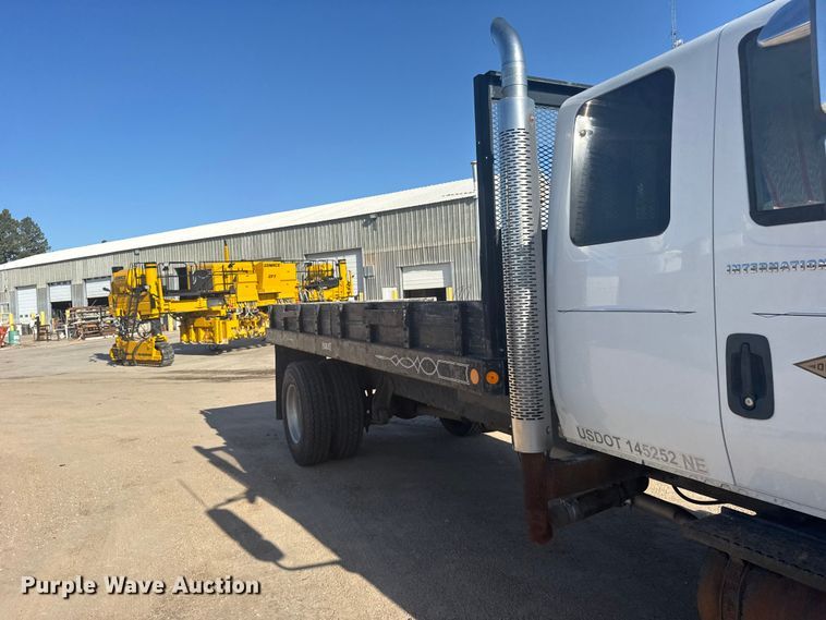 image for item EW4825 2004 International MA025 Ext. Cab dump truck