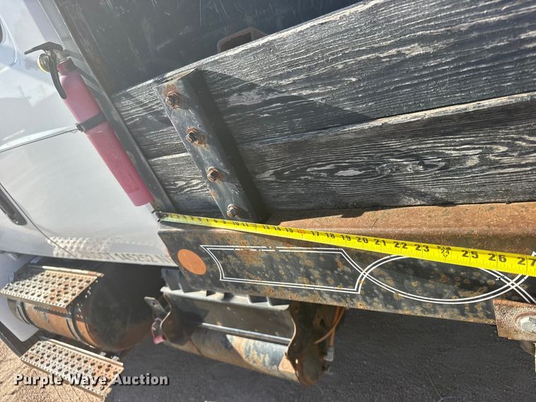 image for item EW4825 2004 International MA025 Ext. Cab dump truck