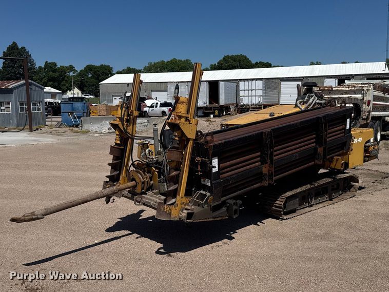 image for item EW4827 2000 Vermeer D24x40A directional boring unit