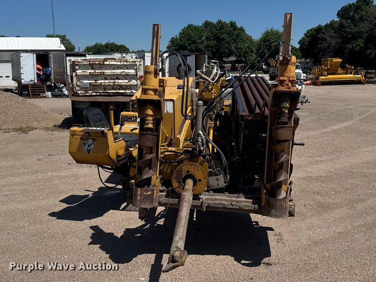 image for item EW4827 2000 Vermeer D24x40A directional boring unit
