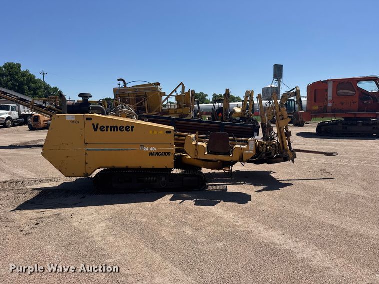 image for item EW4827 2000 Vermeer D24x40A directional boring unit