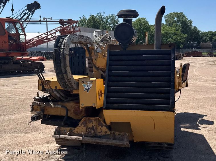 image for item EW4827 2000 Vermeer D24x40A directional boring unit
