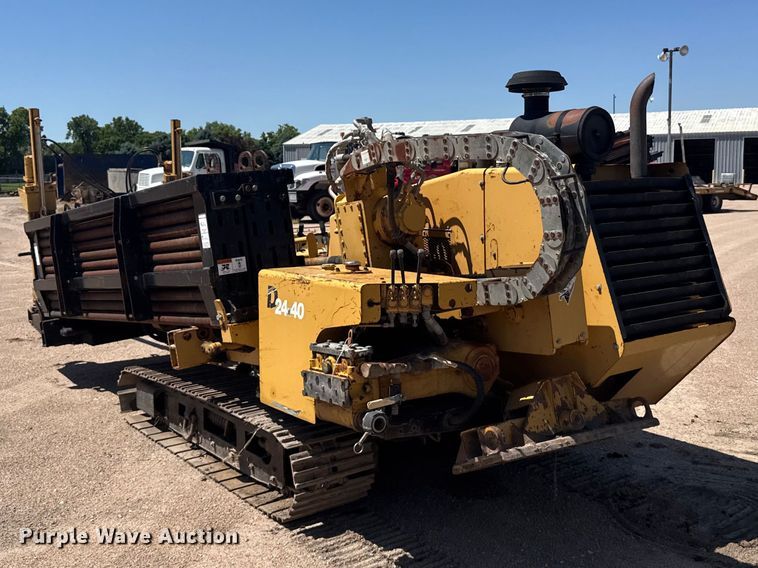image for item EW4827 2000 Vermeer D24x40A directional boring unit