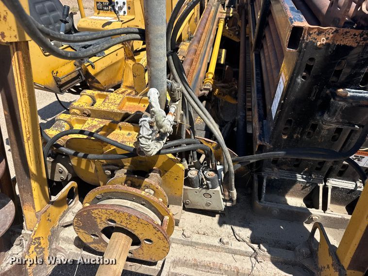 image for item EW4827 2000 Vermeer D24x40A directional boring unit