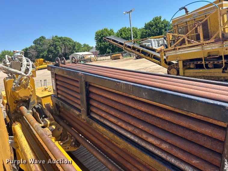 image for item EW4827 2000 Vermeer D24x40A directional boring unit