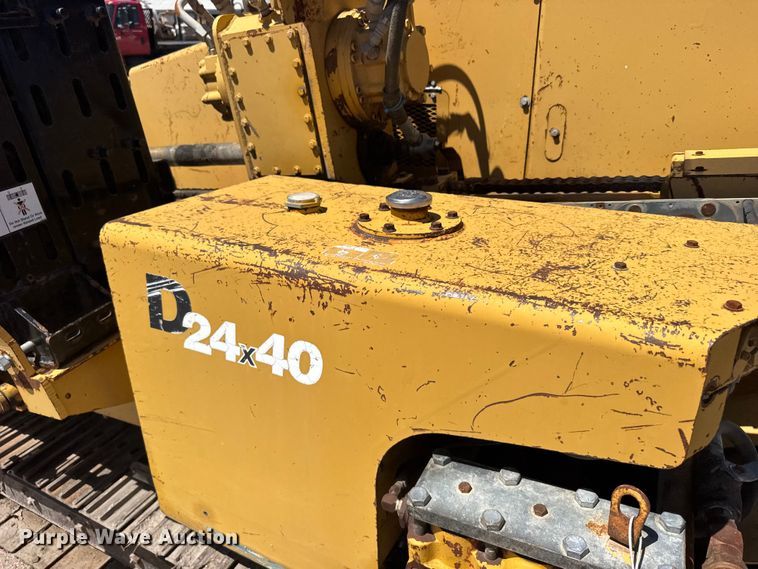 image for item EW4827 2000 Vermeer D24x40A directional boring unit