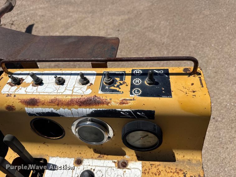 image for item EW4827 2000 Vermeer D24x40A directional boring unit