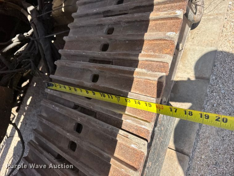 image for item EW4827 2000 Vermeer D24x40A directional boring unit