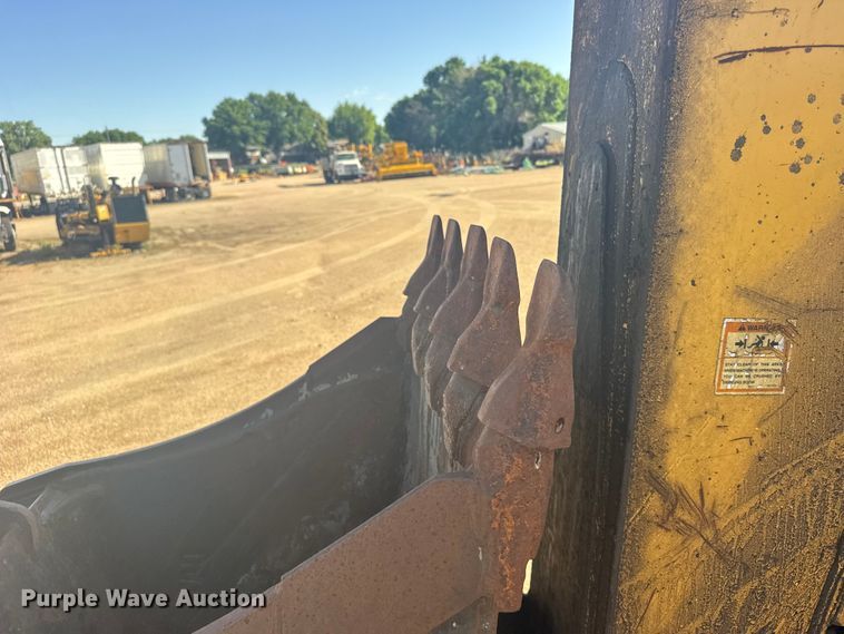 image for item EW4829 1999 Caterpillar 426C backhoe