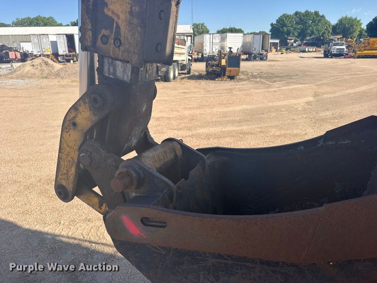 image for item EW4829 1999 Caterpillar 426C backhoe